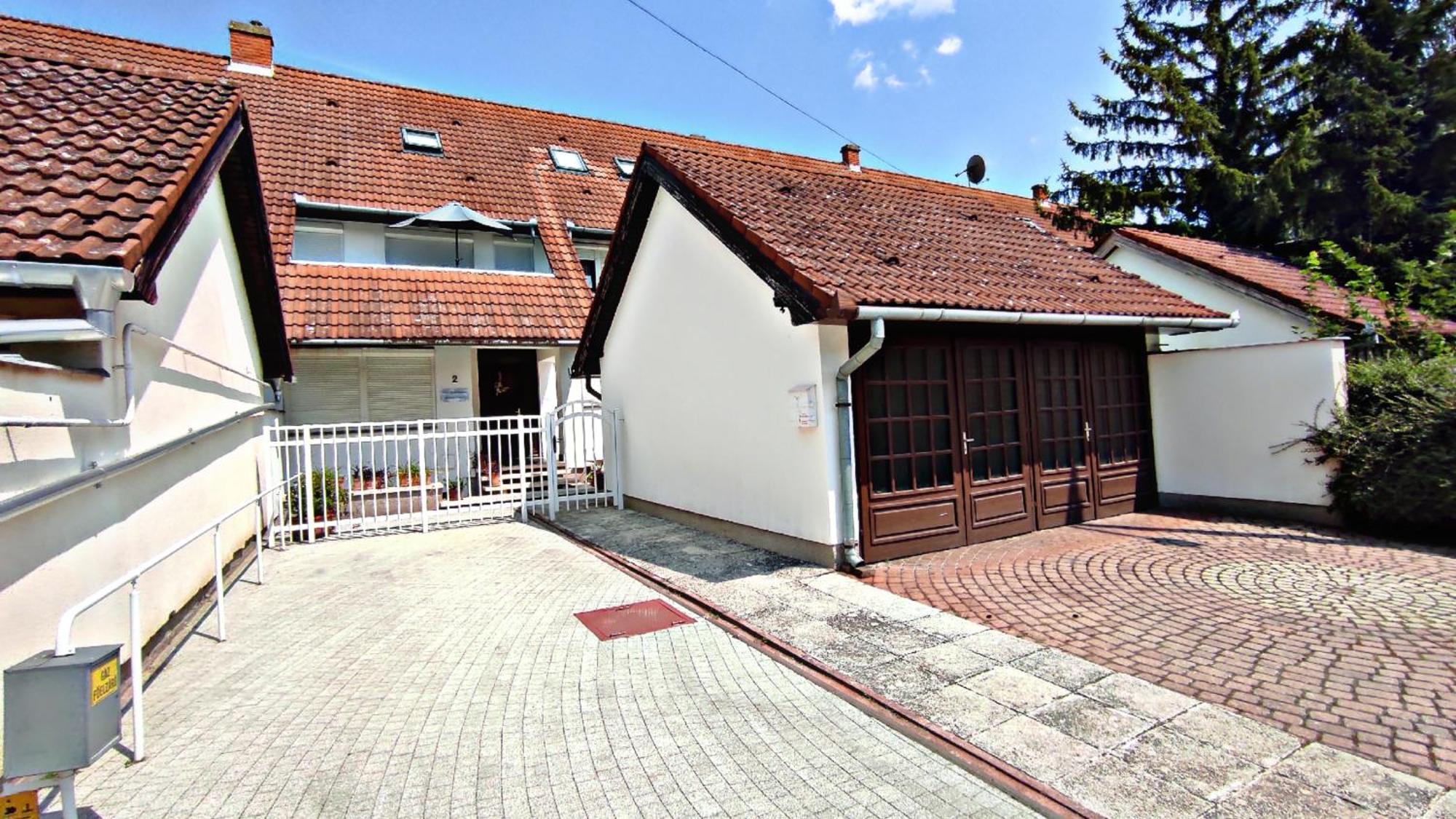 Alea Apartmanok Harkany Exterior photo
